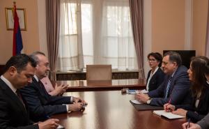 FOTO: AA / Dodik primio ambasadora Turske Halduna Koča